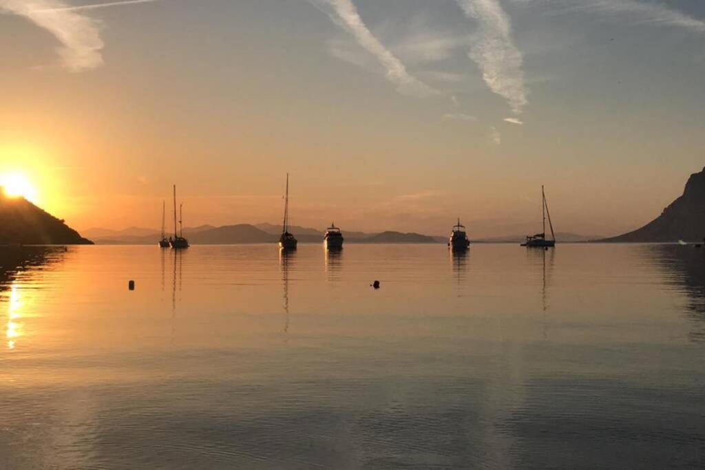 Villa Paola San Teodoro Con Piscina Privata Lu Lioni Buitenkant foto