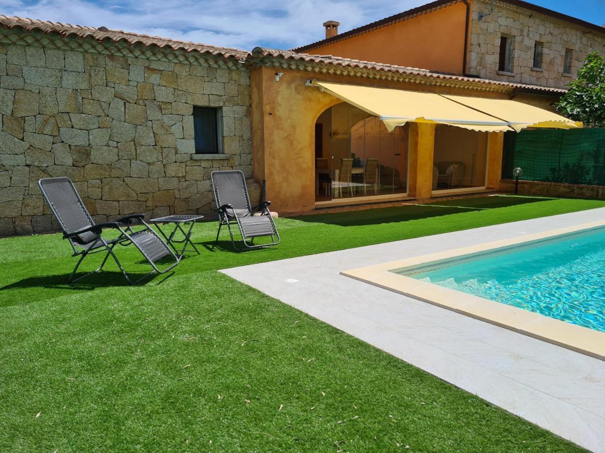 Villa Paola San Teodoro Con Piscina Privata Lu Lioni Buitenkant foto
