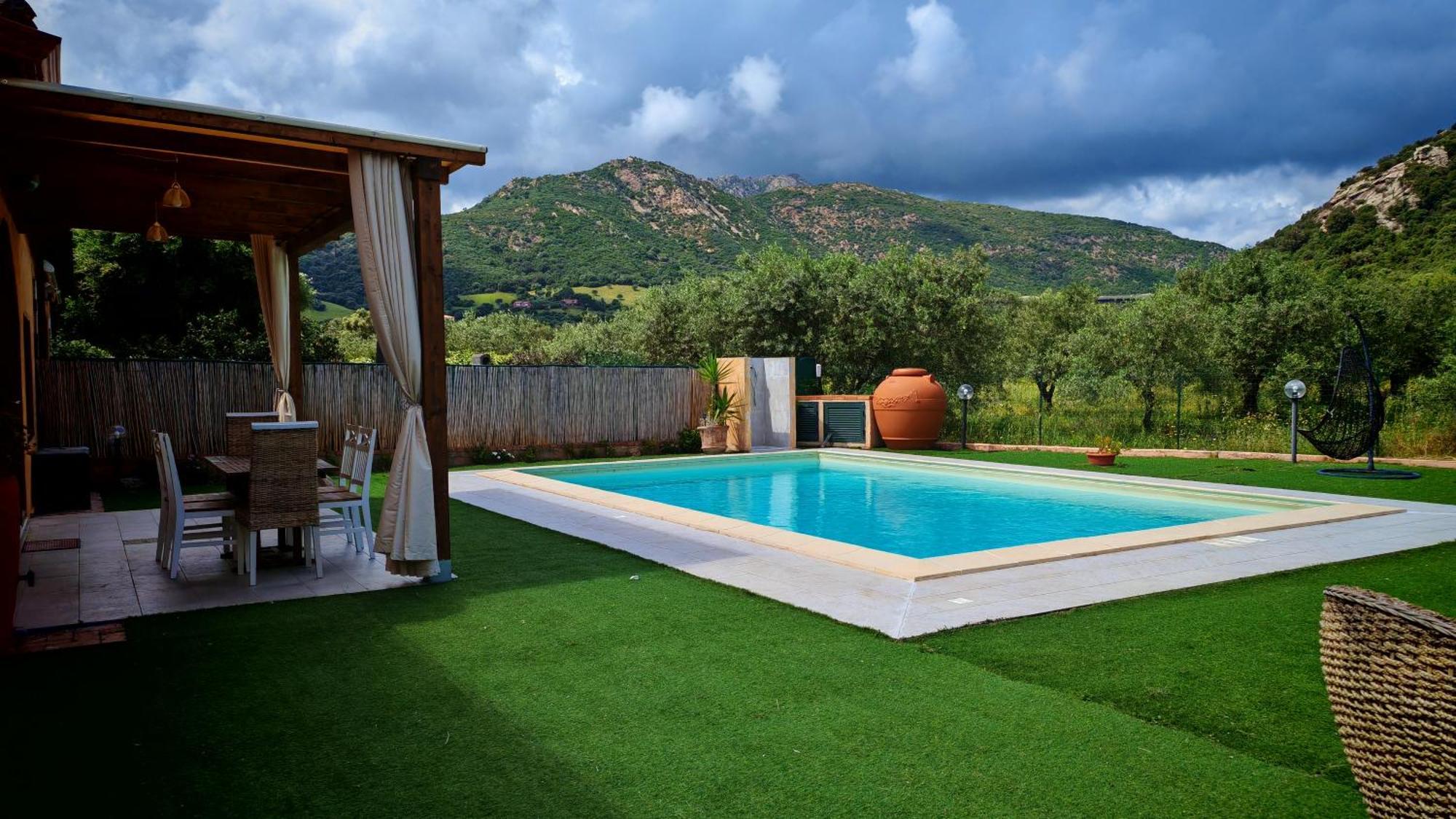 Villa Paola San Teodoro Con Piscina Privata Lu Lioni Buitenkant foto