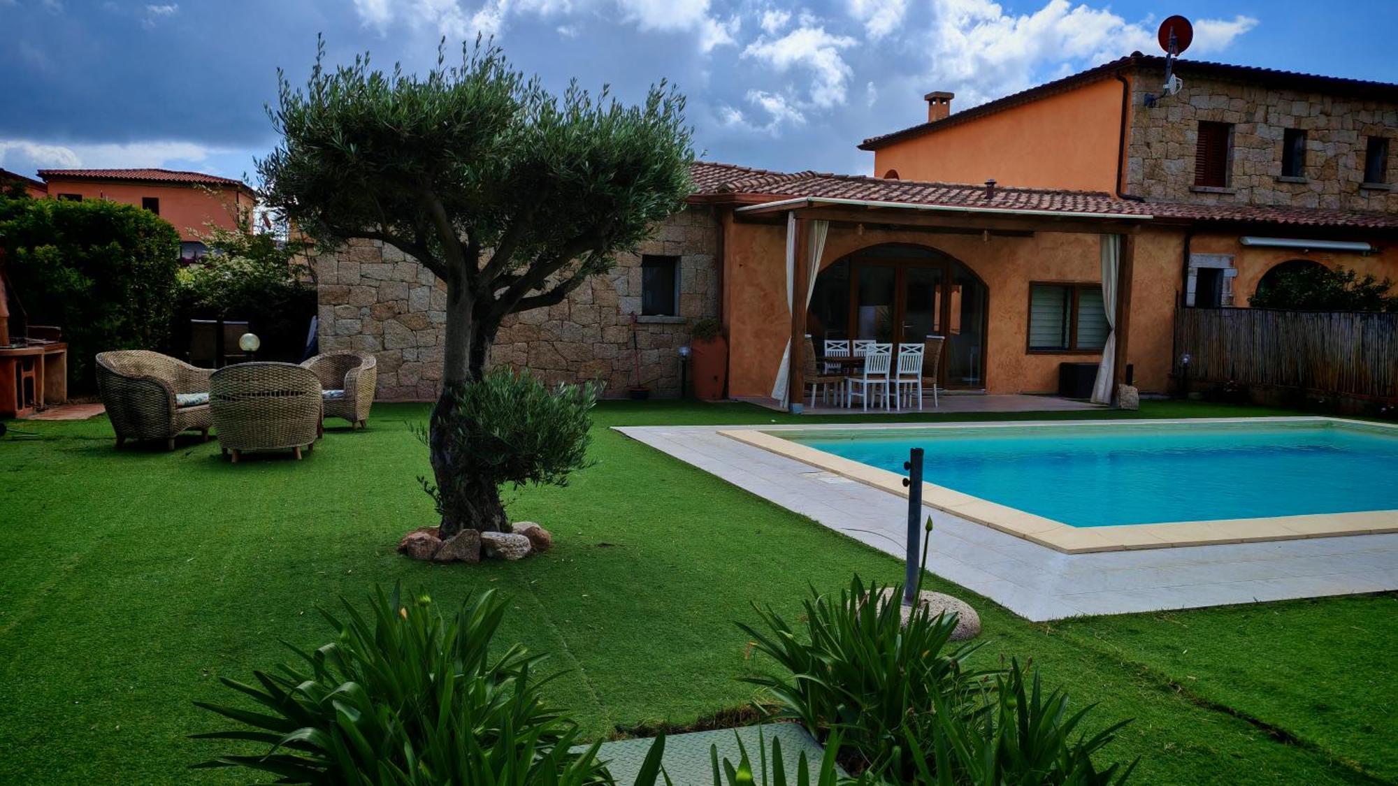Villa Paola San Teodoro Con Piscina Privata Lu Lioni Buitenkant foto